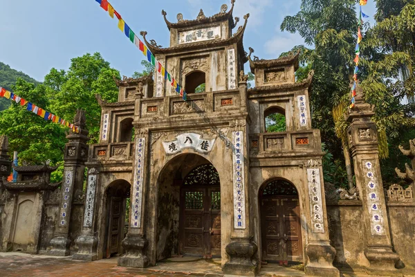 Den Trinh Temple — Stock Photo, Image