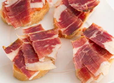 İspanyolca tapas, jambon ve domates