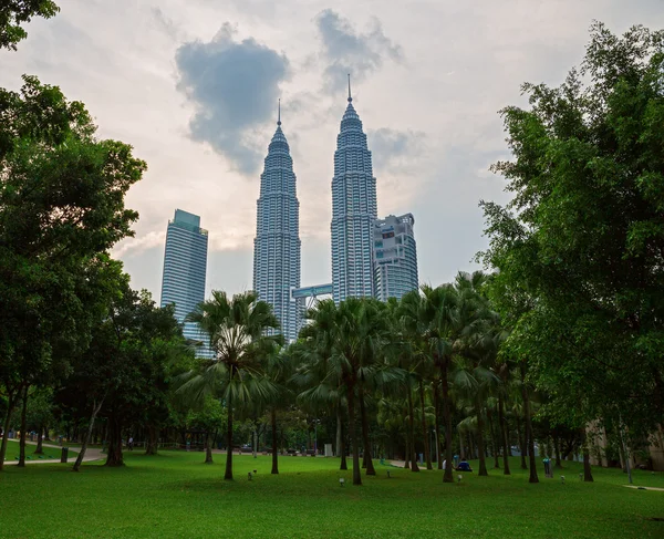 Petronas towers — Stock fotografie