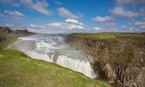 Vattenfallet gullfoss och rainbow, Island — Stockfoto