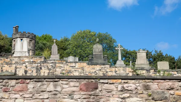 Cemitério velho em Edimburgo, Escócia . — Fotografia de Stock