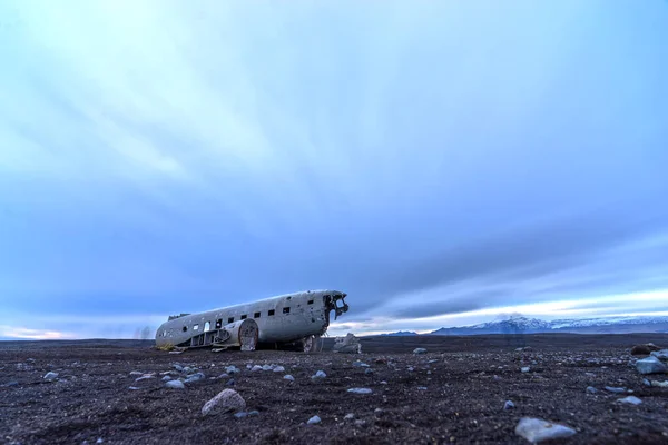 Wreck of and airplane in Iceland, long exposure panorama — Stock Photo, Image