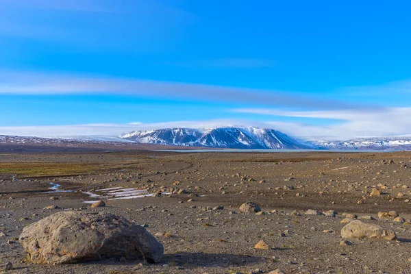 İzlanda dağlık bölgelerindeki Mars arazisi, uzun süre açık — Stok fotoğraf