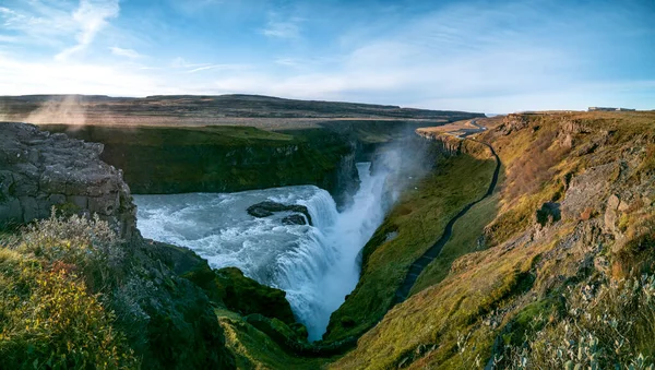 Ovanifrån av magiska gullfoss vattenfall brett panorama — Stockfoto