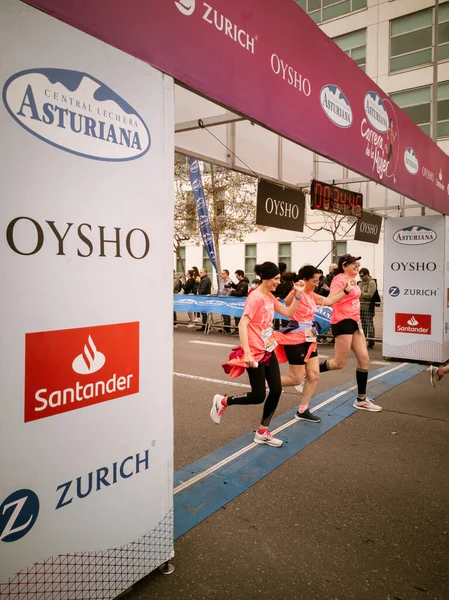 Wyścig kobiet z rakiem w Walencji, Hiszpania — Zdjęcie stockowe