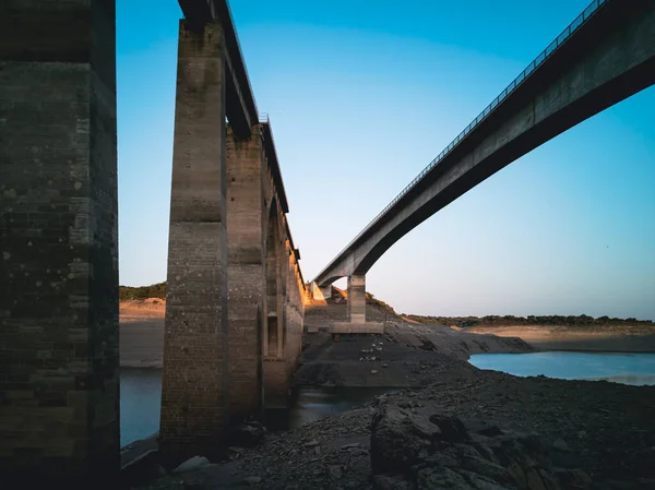 Drought with bridges on different levels, wide view — Stock Photo, Image