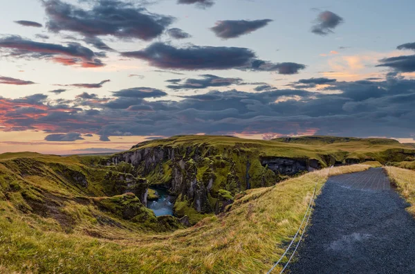 Fjadrargljufur Canyon Paysage Unique Avec Sentier Randonnée Islande — Photo