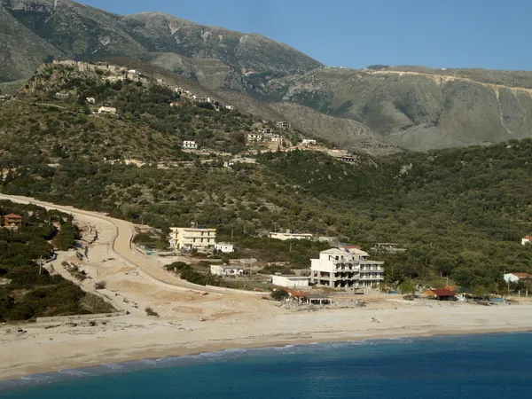 Plaży Livadi himara wieś, południowej Albanii — Zdjęcie stockowe