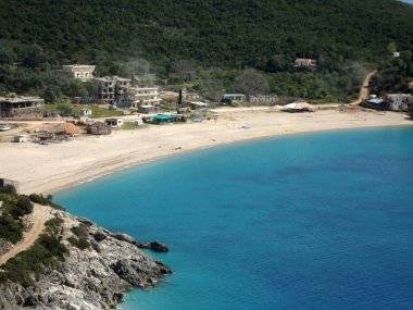 Jal beach, Arnavut riviera