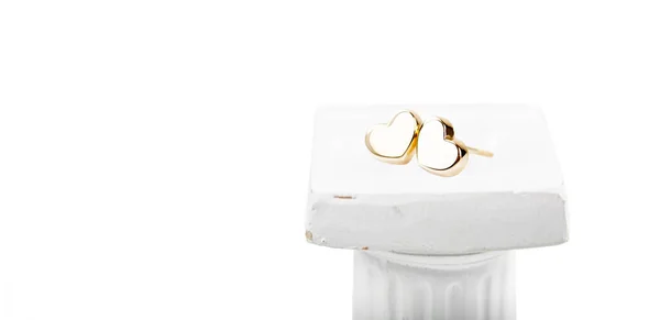 Heart Shaped Gold Stud Earrings White Background — Zdjęcie stockowe