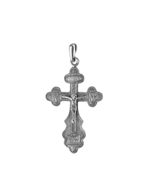 Srebrny krzyż naszyjnik krzyż izolowane na białym tle — Zdjęcie stockowe