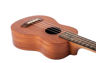 beyaz arkaplanda izole edilmiş ukulele gitar
