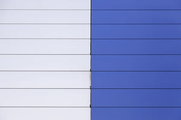 Blauwe en witte gevel — Stockfoto