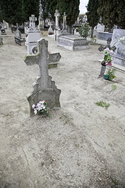 Friedhofsgräber — Stockfoto