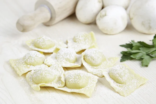 Ravioli with mushrooms — Stock Photo, Image