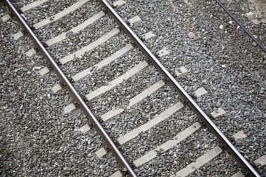 tren yolları