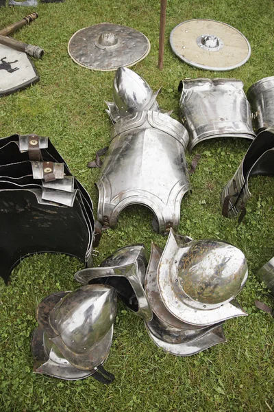 Antik Ortaçağ zırhı