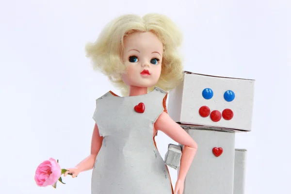 Robot aime mannequin blonde — Photo