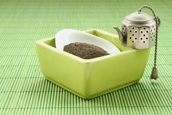 Green pot and teapot — Stock Photo, Image