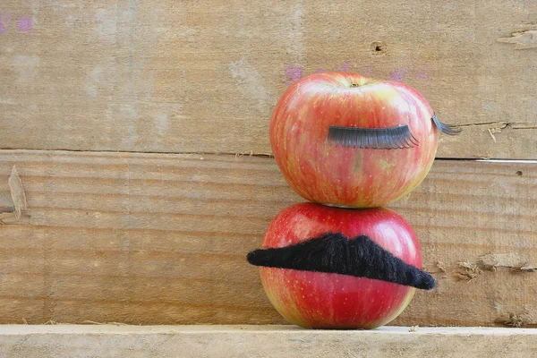 Maçã sobre maçã — Fotografia de Stock