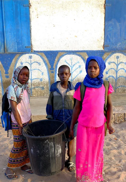 Children with pail — Stock Photo, Image