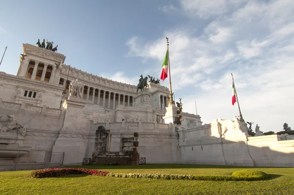 Βίκτωρ Εμμανουήλ β΄ μνημείο στην πλατεία piazza venezia, Ρώμη — Φωτογραφία Αρχείου