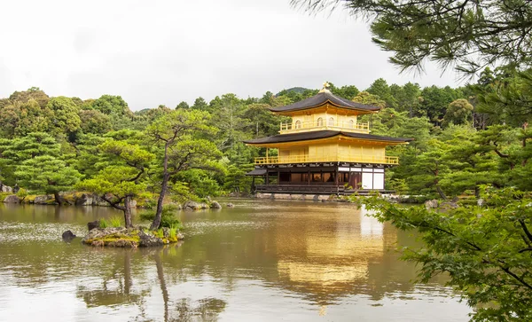 Kinkaku-ji v Japonsku — Stock fotografie