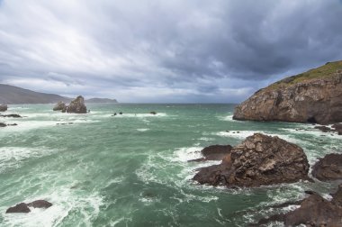 gaztelugatxe taşları