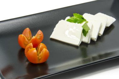 taze peynir domates ile