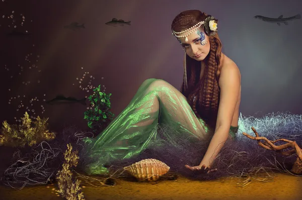 Beautiful mermaid girl — Stock Photo, Image