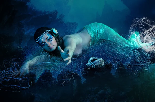 güzel deniz kızı kız