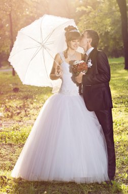 evlilik çift öpüşme