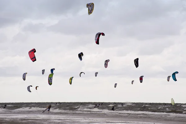 Kitesurfen — Stockfoto