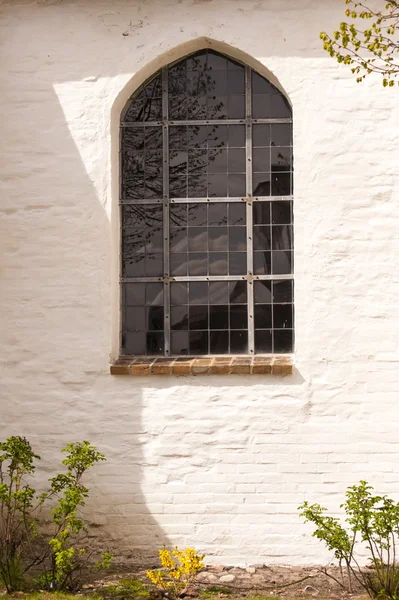 Kilise penceresi — Stok fotoğraf