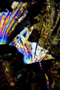 is parçacıkları ve microcrystals polarize ışık