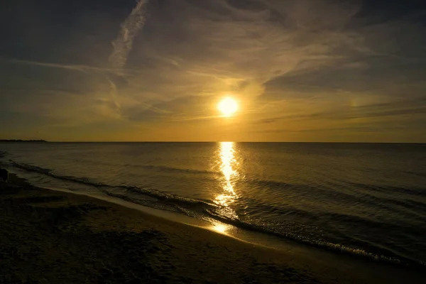 Almanya Ahrenshoop Sahilinde Gün Batımı — Stok fotoğraf