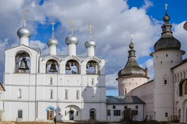 Успенський собор дзвіниці, Ростов великий Стокове Зображення