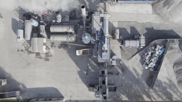 空中ビデオ。コンクリートの生産。工業プラントだ。工場 — ストック動画