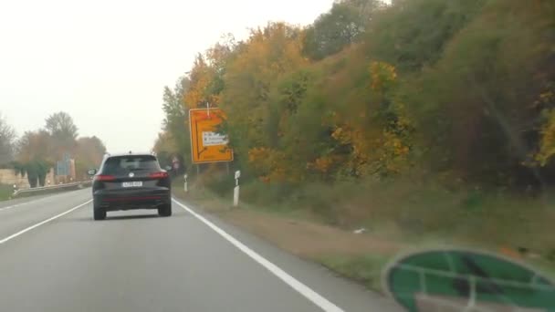 16 novembre 2019, vicino alla città di Spira germania. autostrade della Germania, — Video Stock