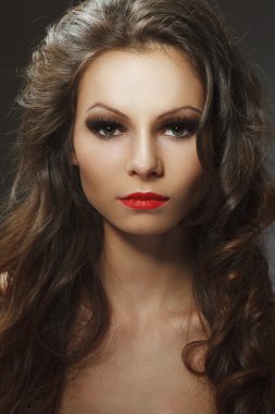 genç esmer kadın Güzellik Portresi