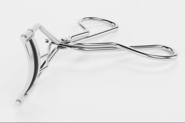 Kirpik Curler 'in Gerçekçi 3B Render' ı