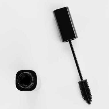 gerçekçi 3d render maskara