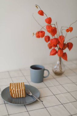 Kahvaltı için nefis bir pasta, estetik görünüş.