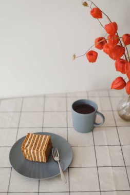 Kahvaltı için nefis bir pasta, estetik görünüş.