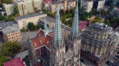 Mimar Gorodetsky 'nin Katolik antik kilisesi Kyiv' in merkezinde.