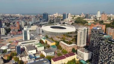 Kyiv, Ukrayna 'nın merkezi, modern yüksek binalar tetris, olimpik stadyum.