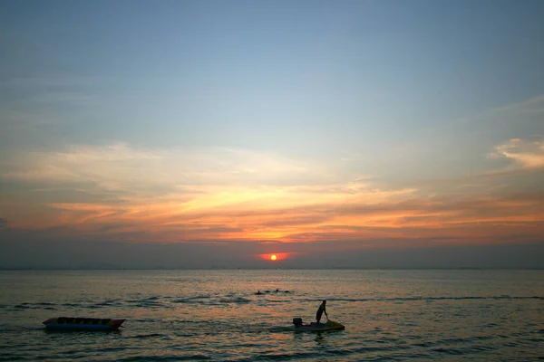 Por Sol Praia Bangsan Tailândia — Fotografia de Stock