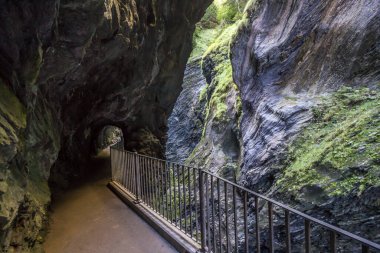 İsviçre 'de Alpler' deki Mala geçidi.