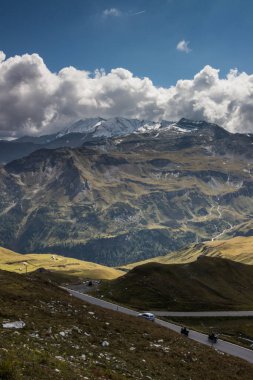 Grossglockner dağ manzaralı yol Alplerde Avusturya 'da