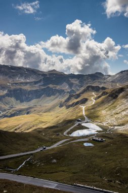 Grossglockner dağ manzaralı yol Alplerde Avusturya 'da